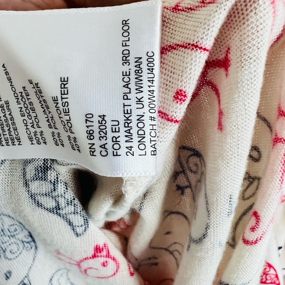 BDG. Cream & Red Bird Cartoon Sketch Graphic T-Shirt Tee - Picture 9 of 9